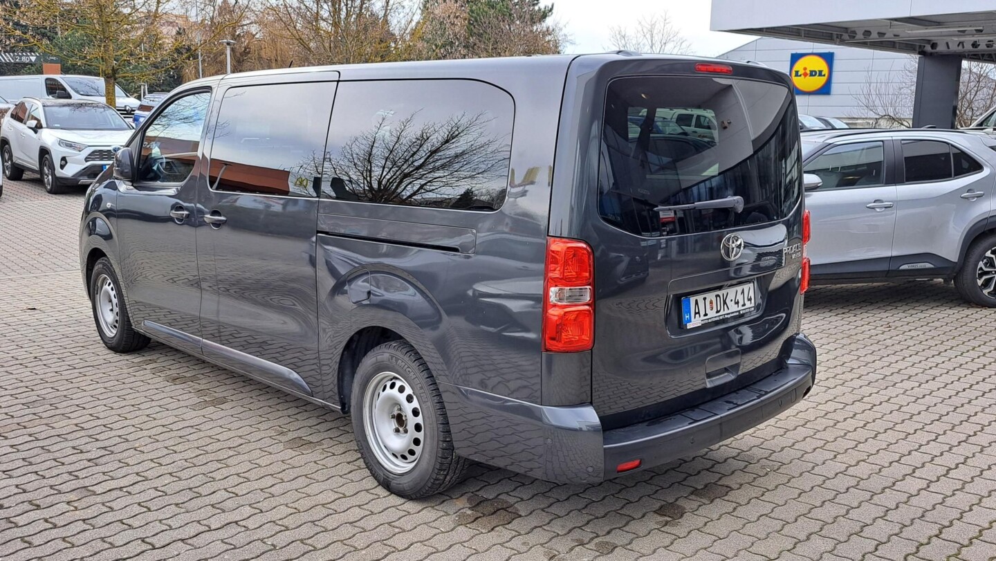 Toyota PROACE
