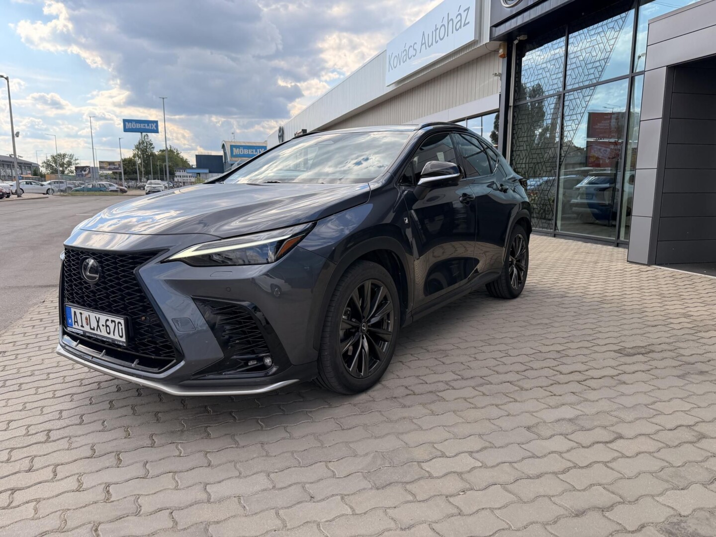 Lexus NX