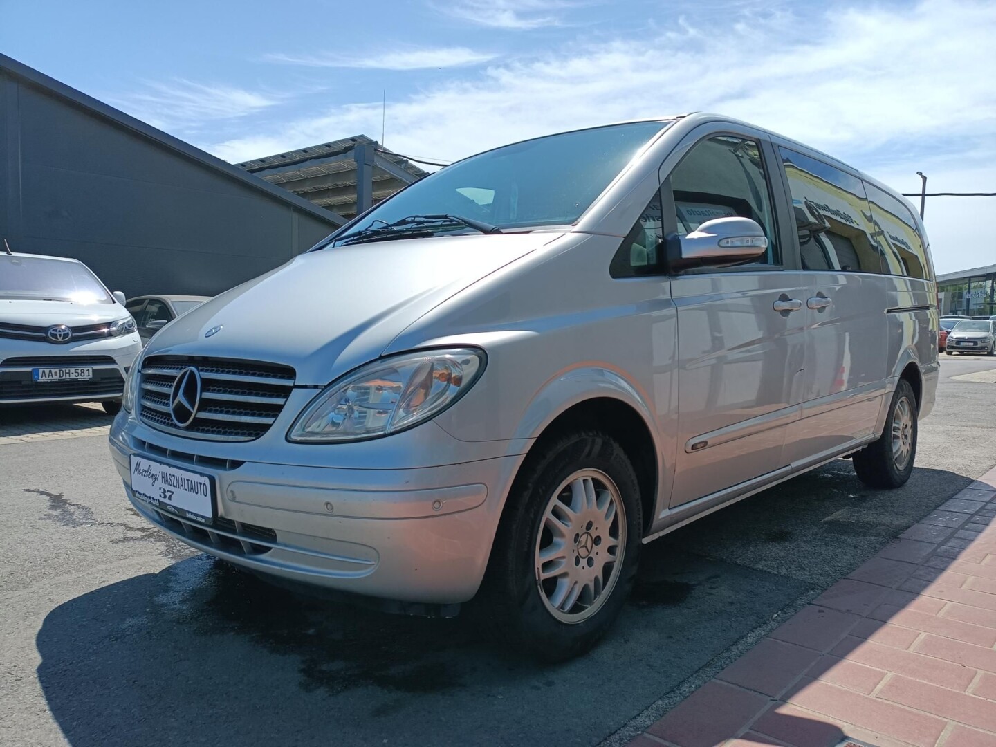 Mercedes-Benz Viano
