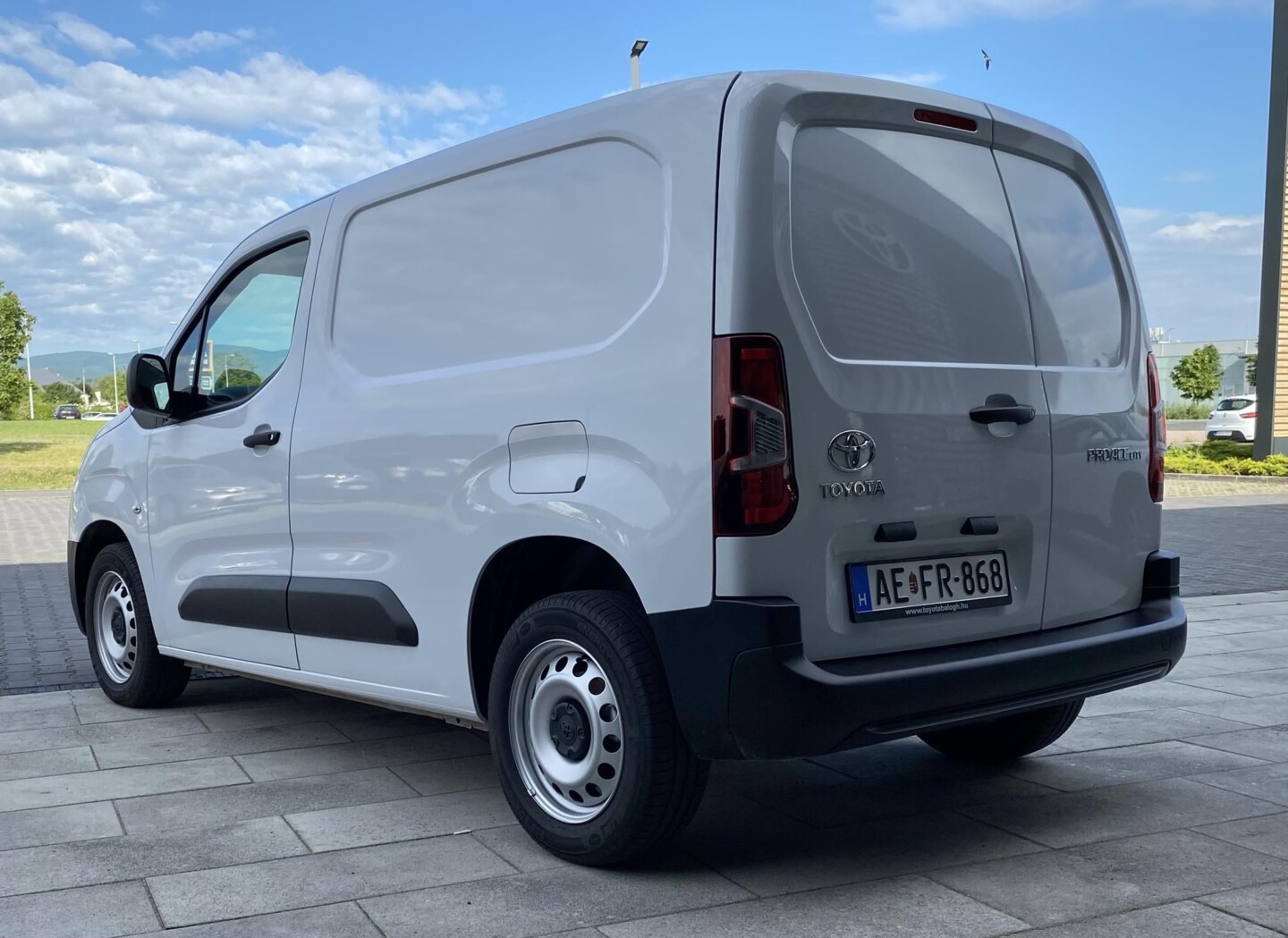 Toyota PROACE