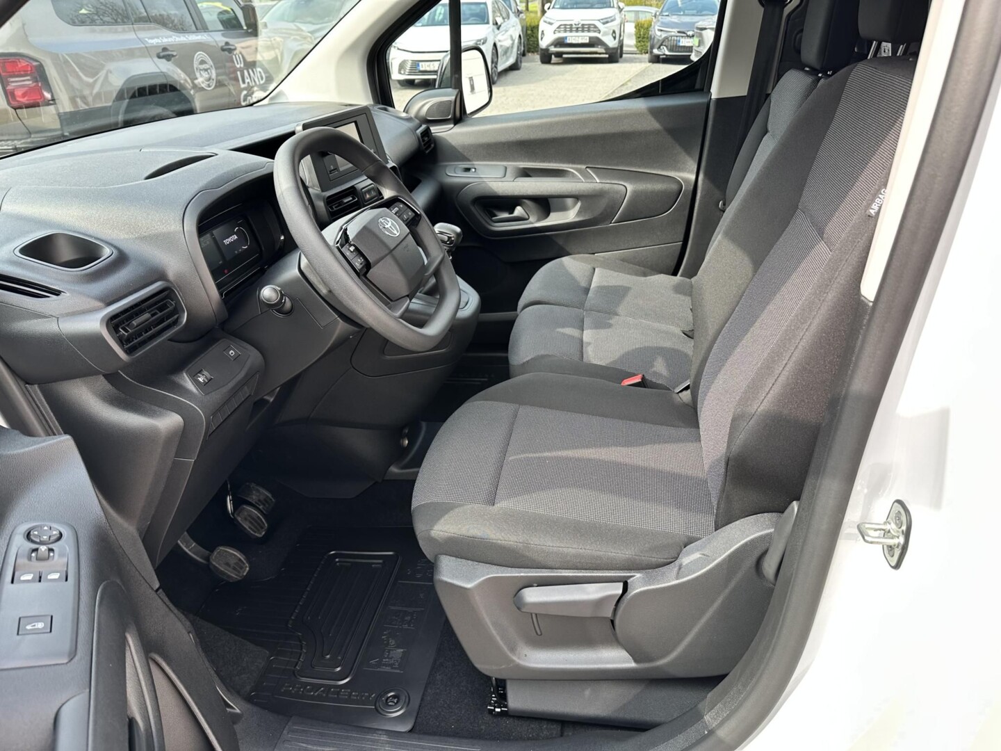 Toyota PROACE