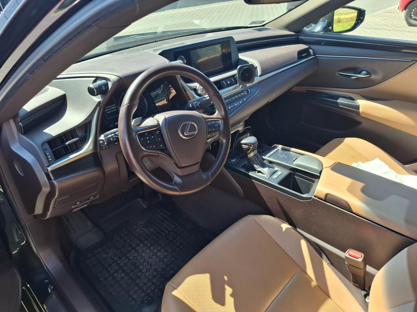 Lexus ES
