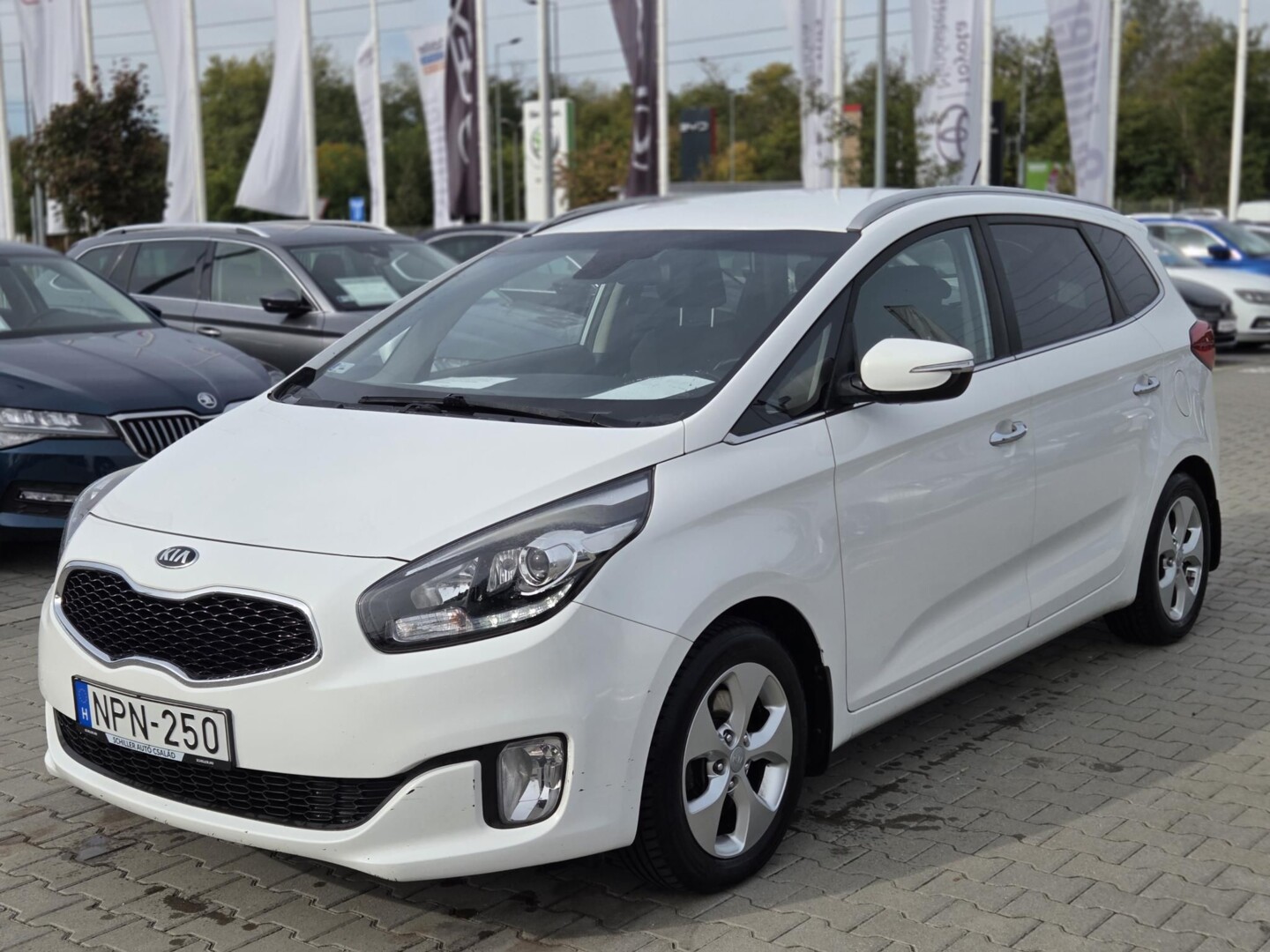 Kia Carens