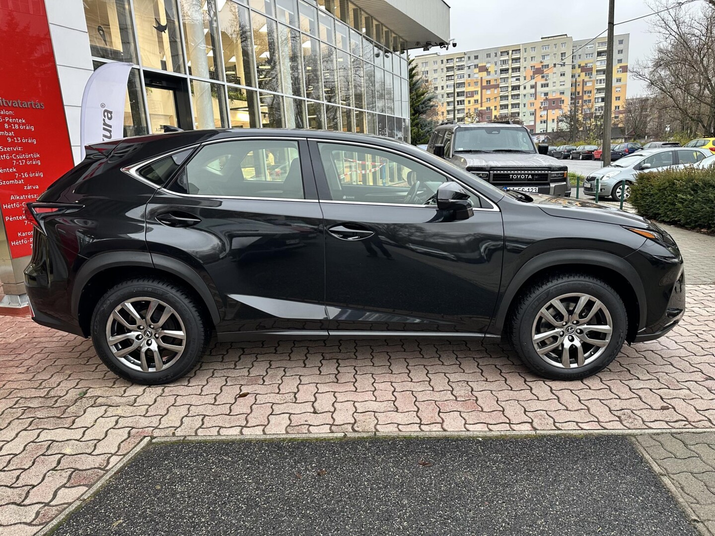 Lexus NX