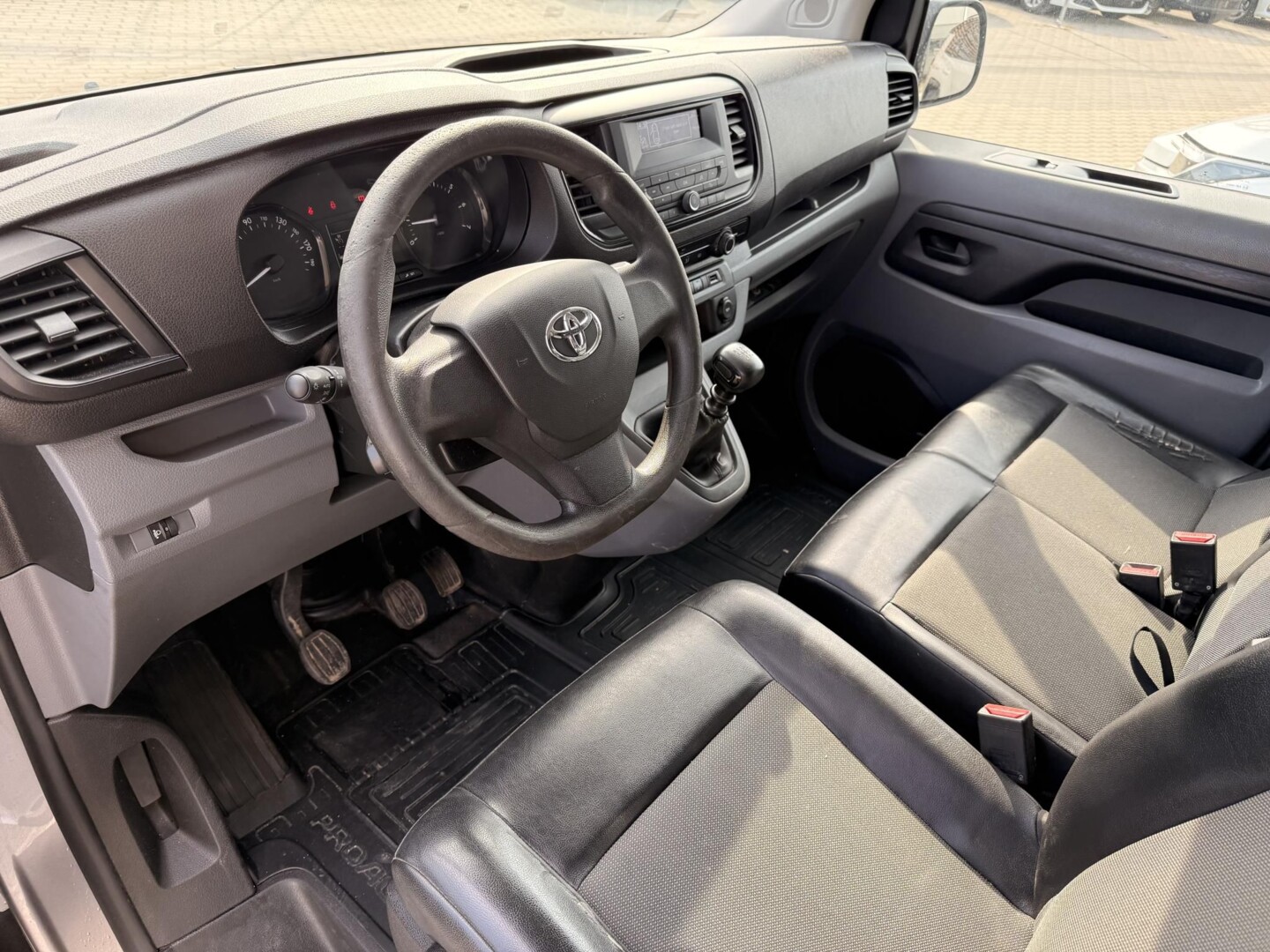 Toyota PROACE