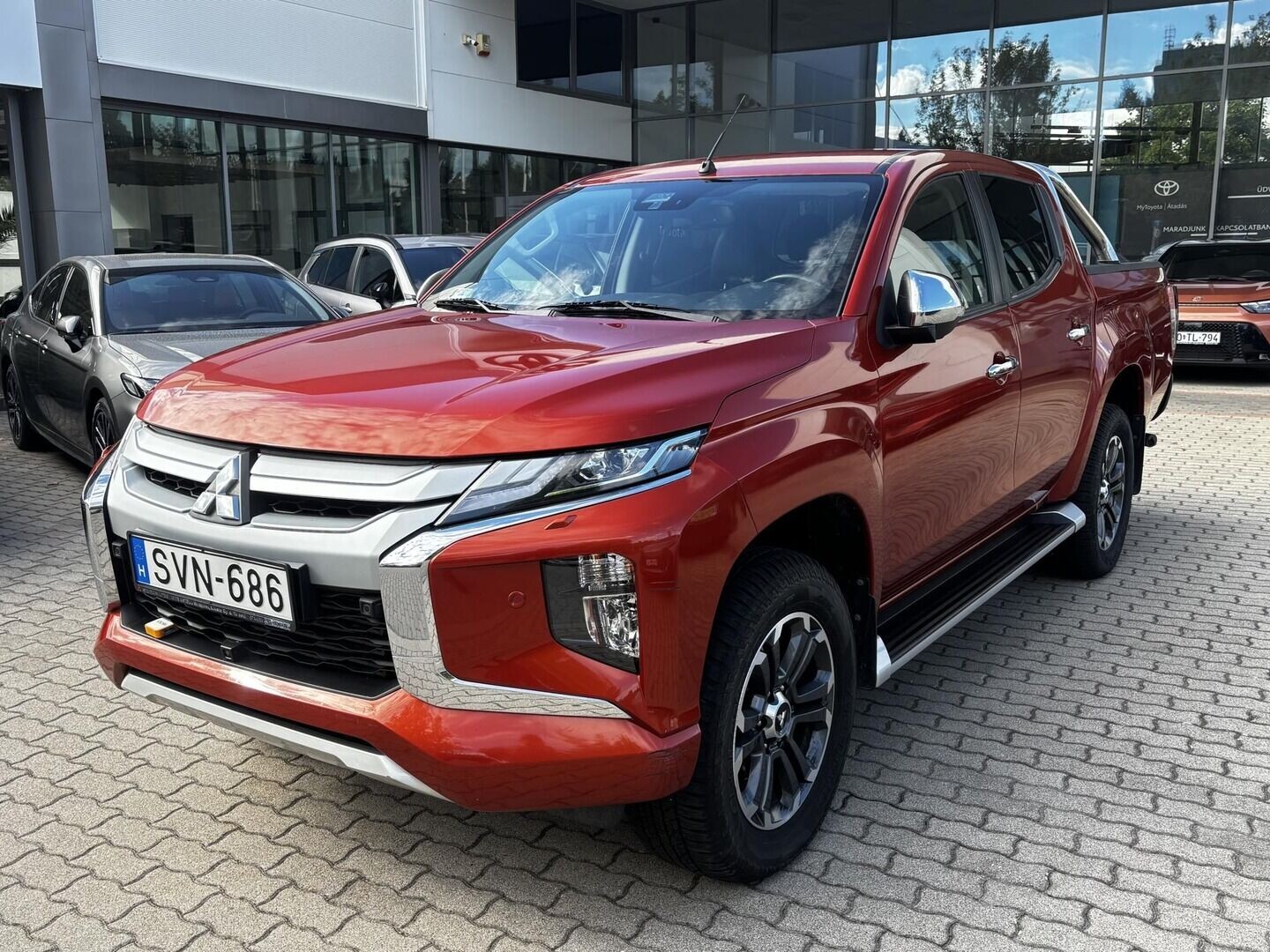 Mitsubishi L200