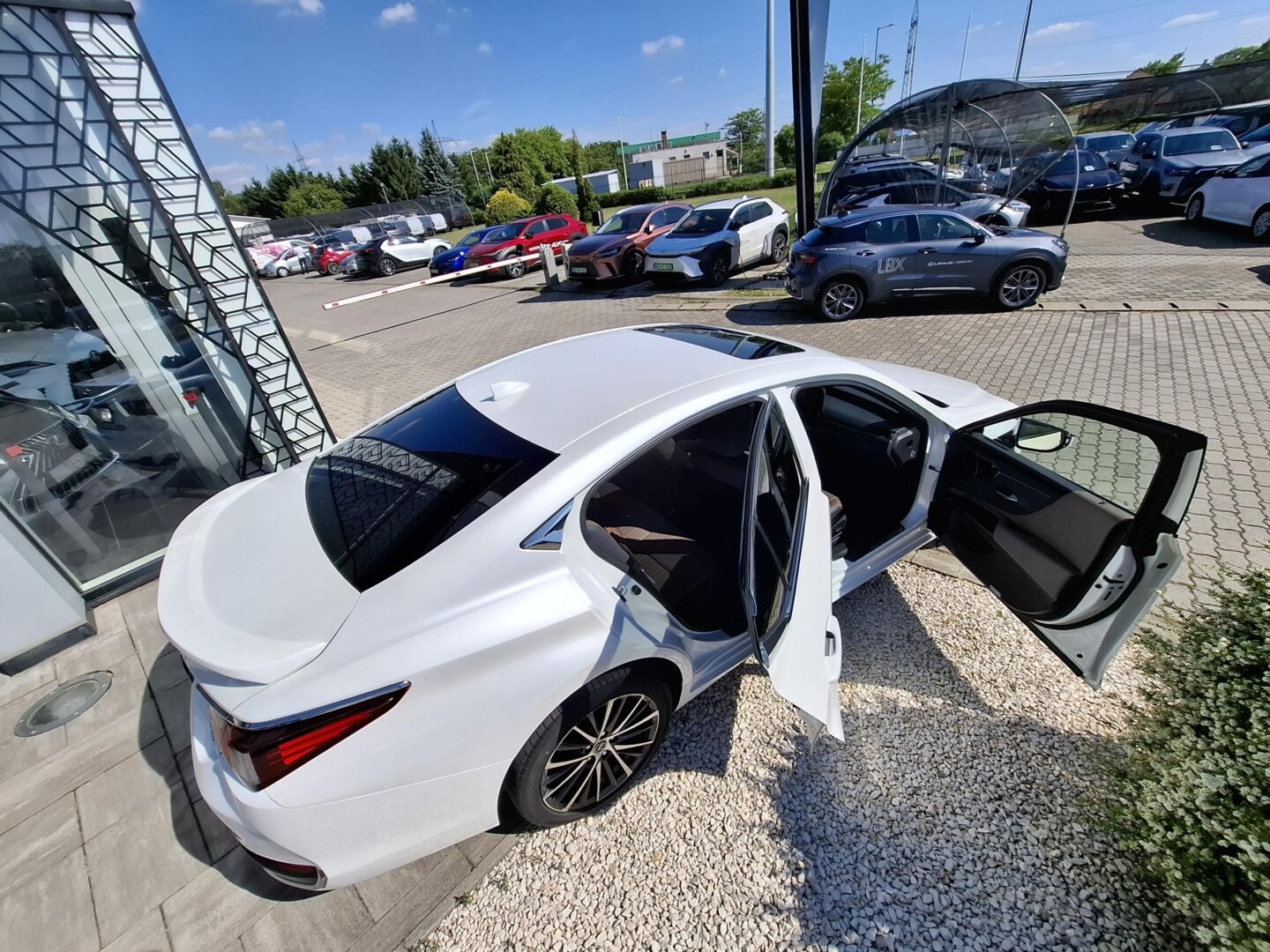 Lexus ES