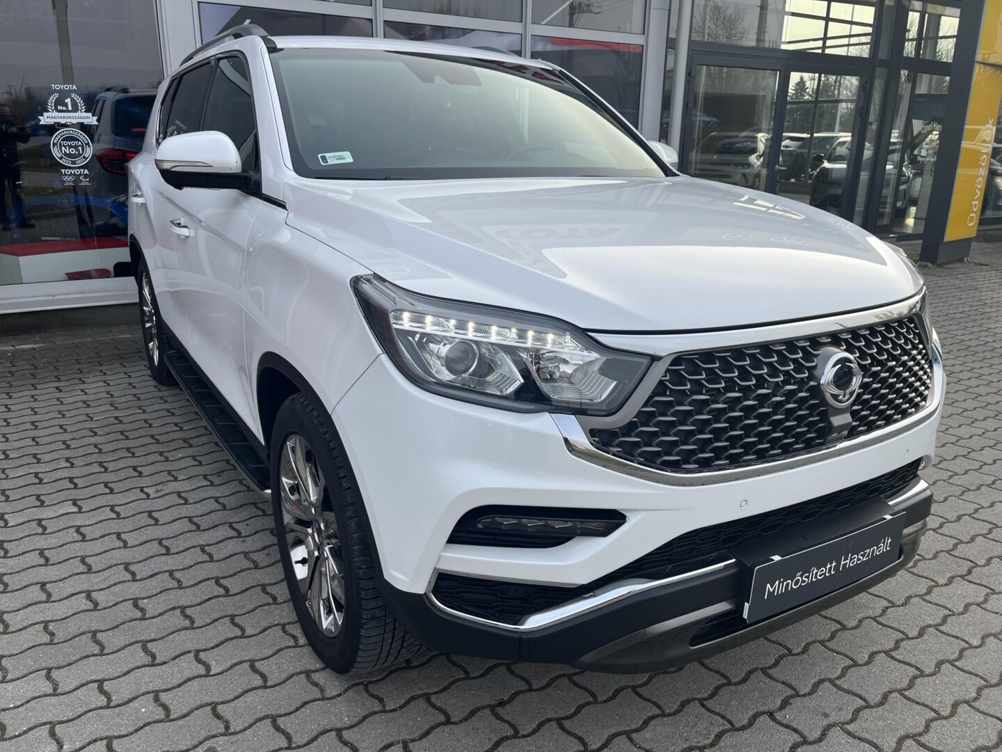 SsangYong REXTON