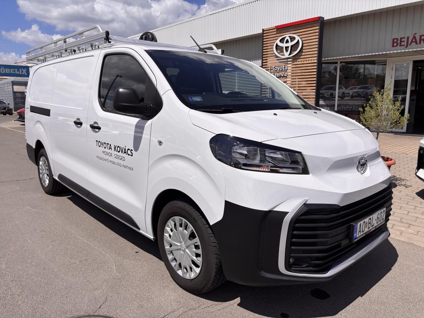 Toyota PROACE
