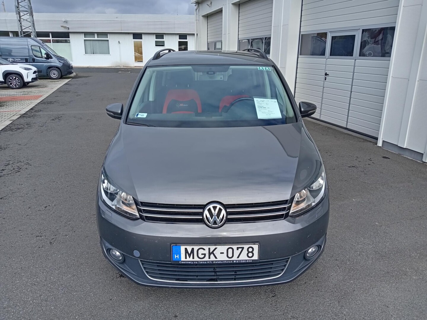 Volkswagen Touran