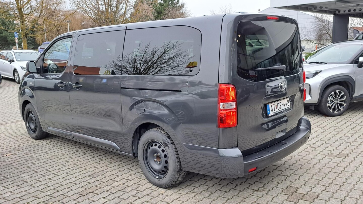 Toyota PROACE