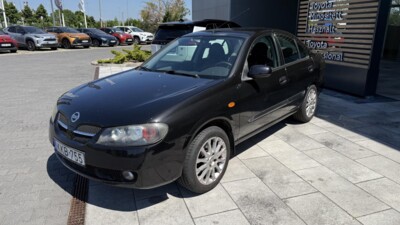 Nissan Almera