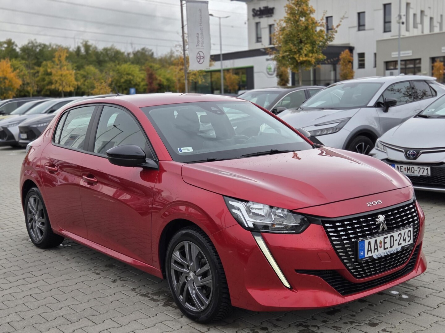 Peugeot 208