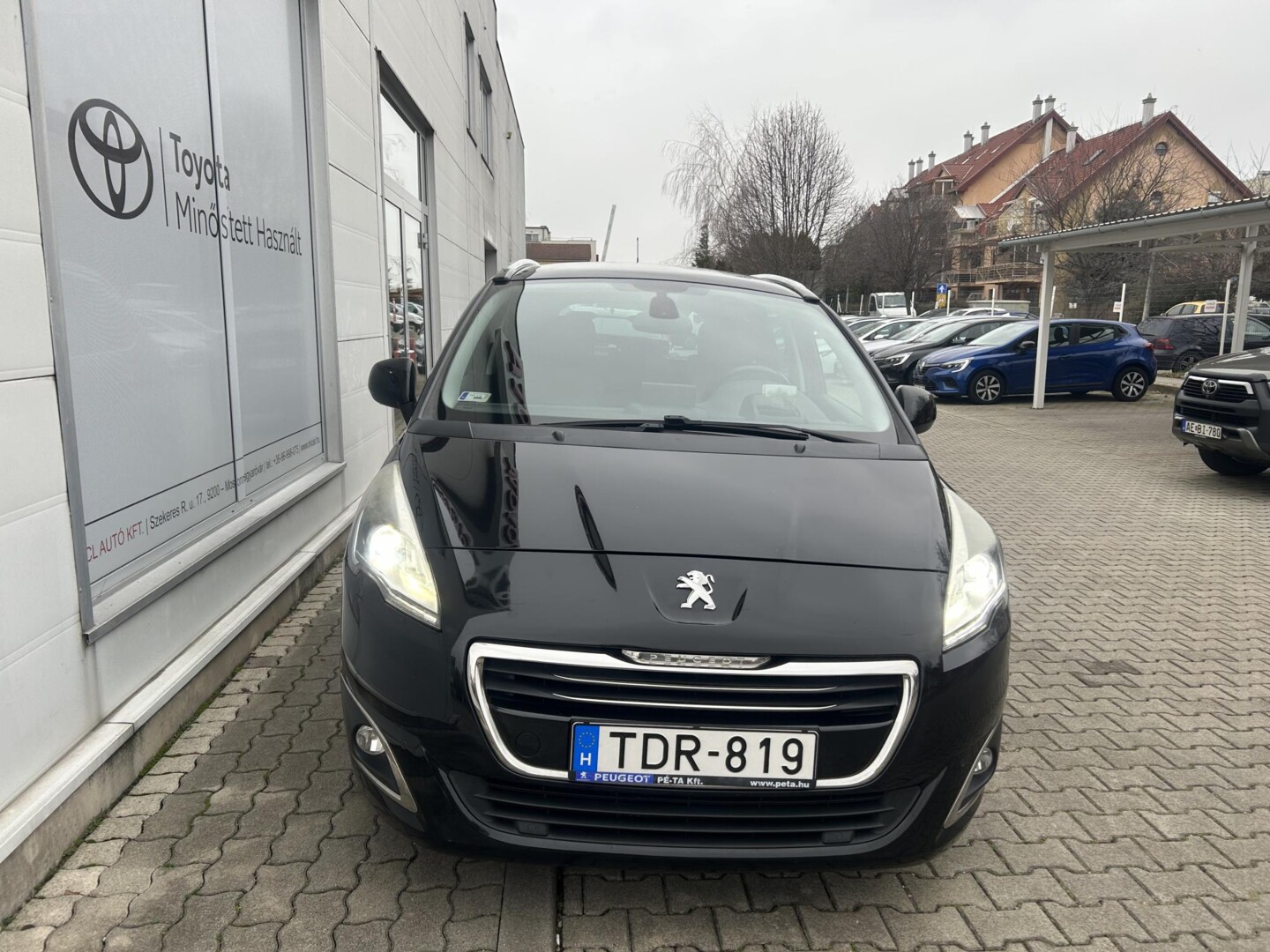 Peugeot 5008