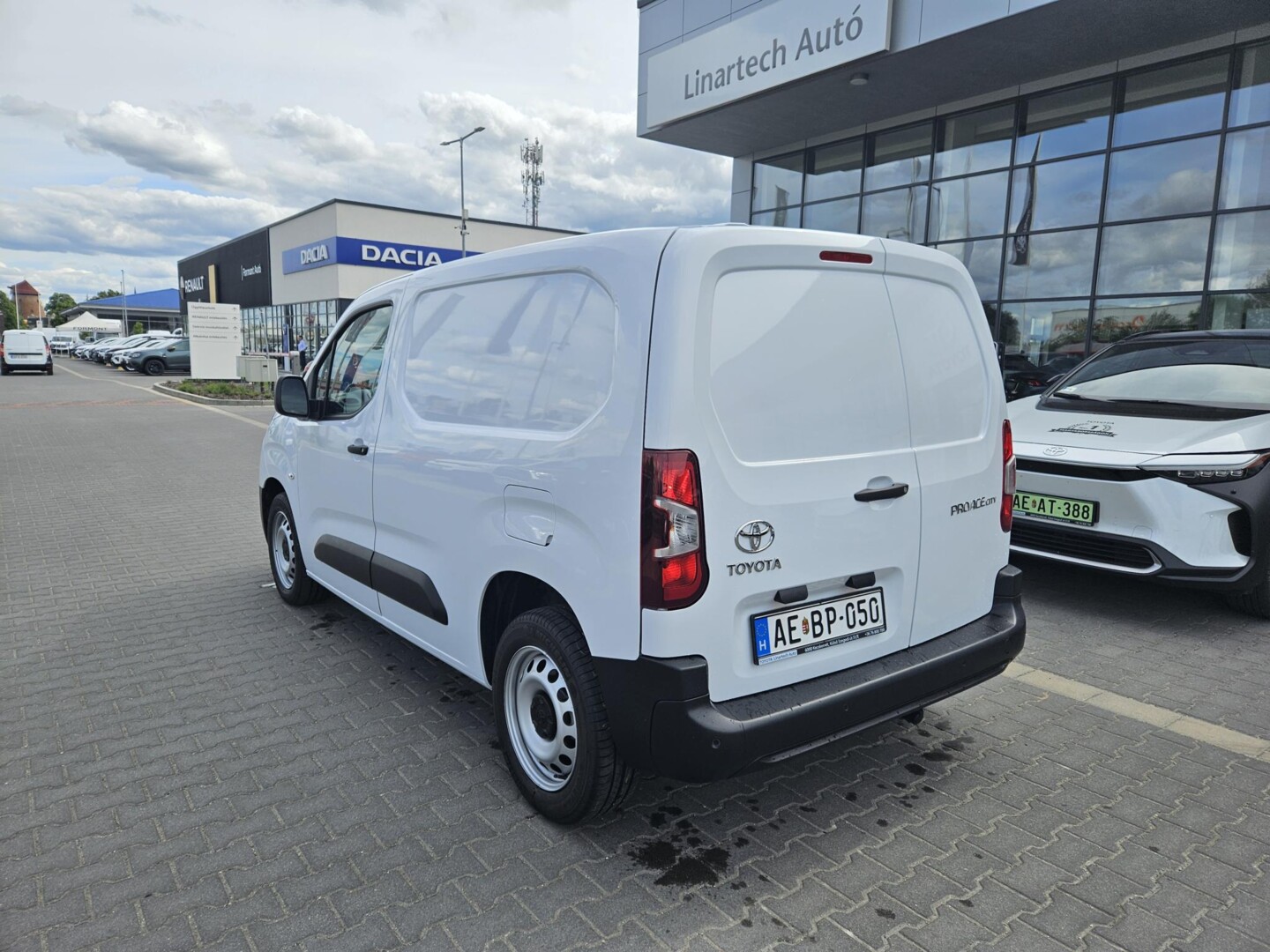 Toyota PROACE