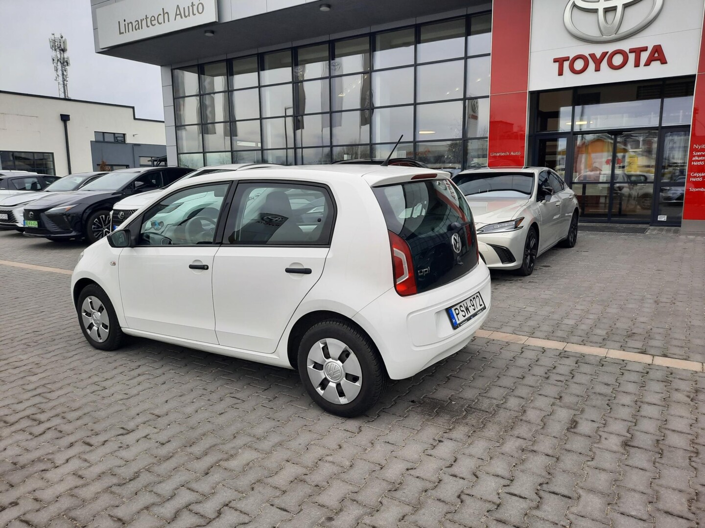 Volkswagen up!