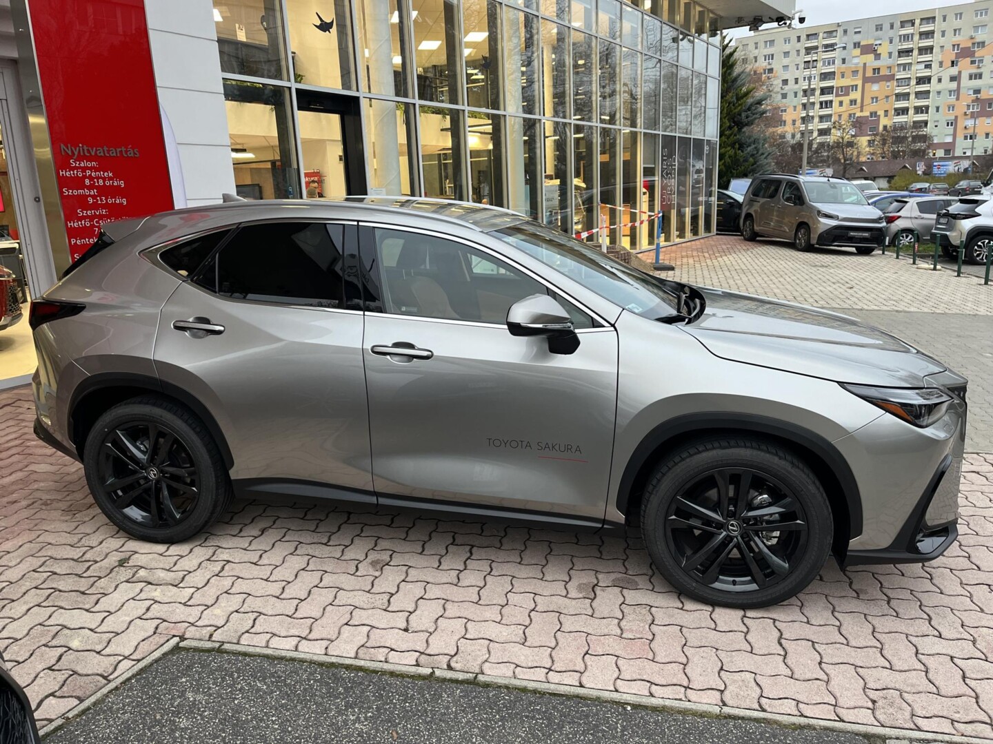 Lexus NX