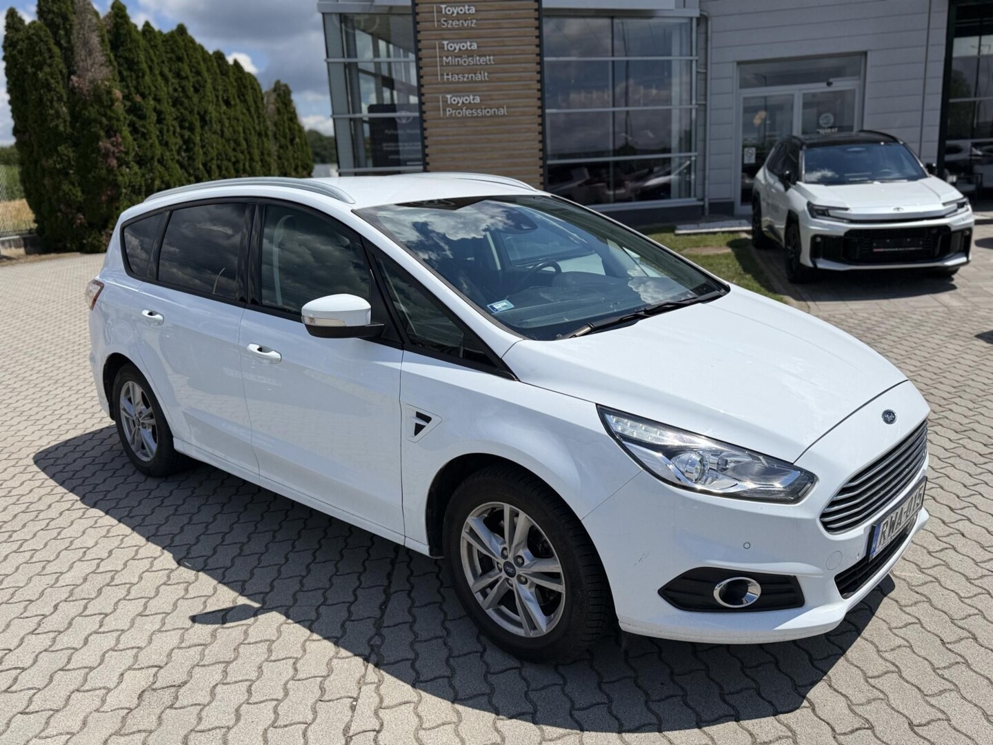 Ford S-Max