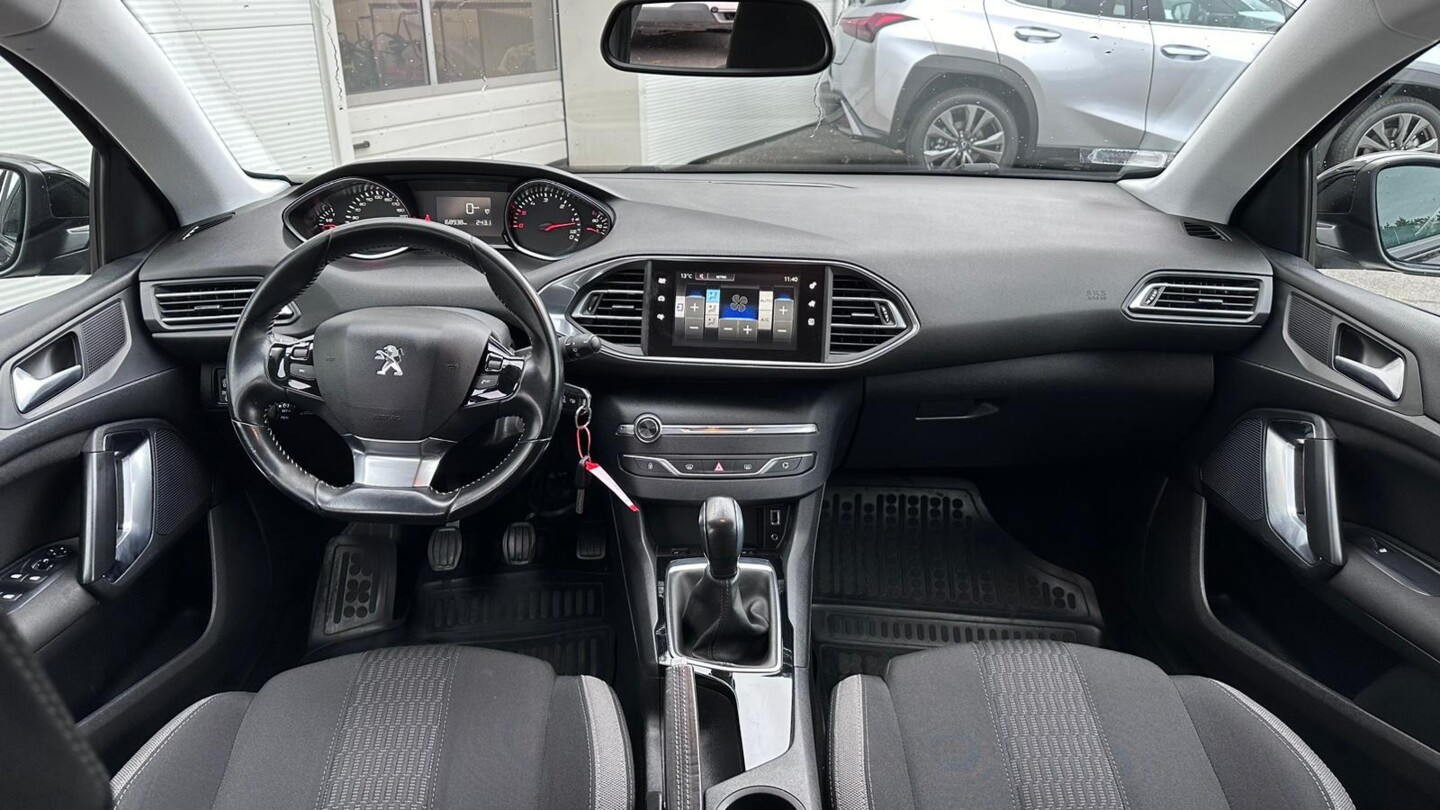 Peugeot 308