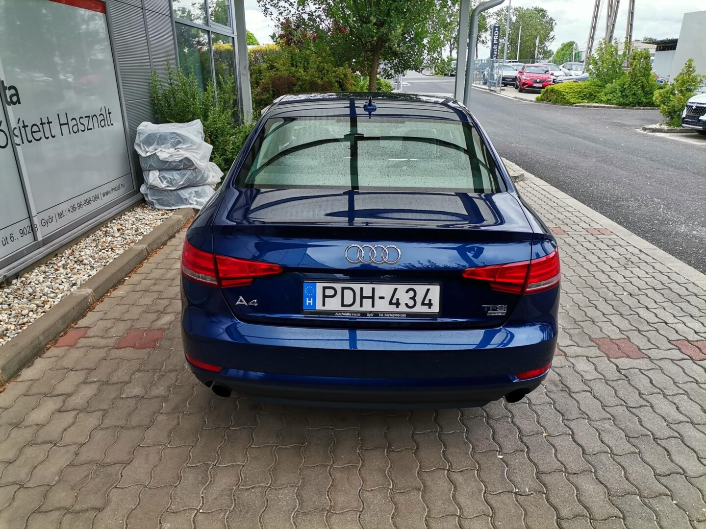 Audi A4