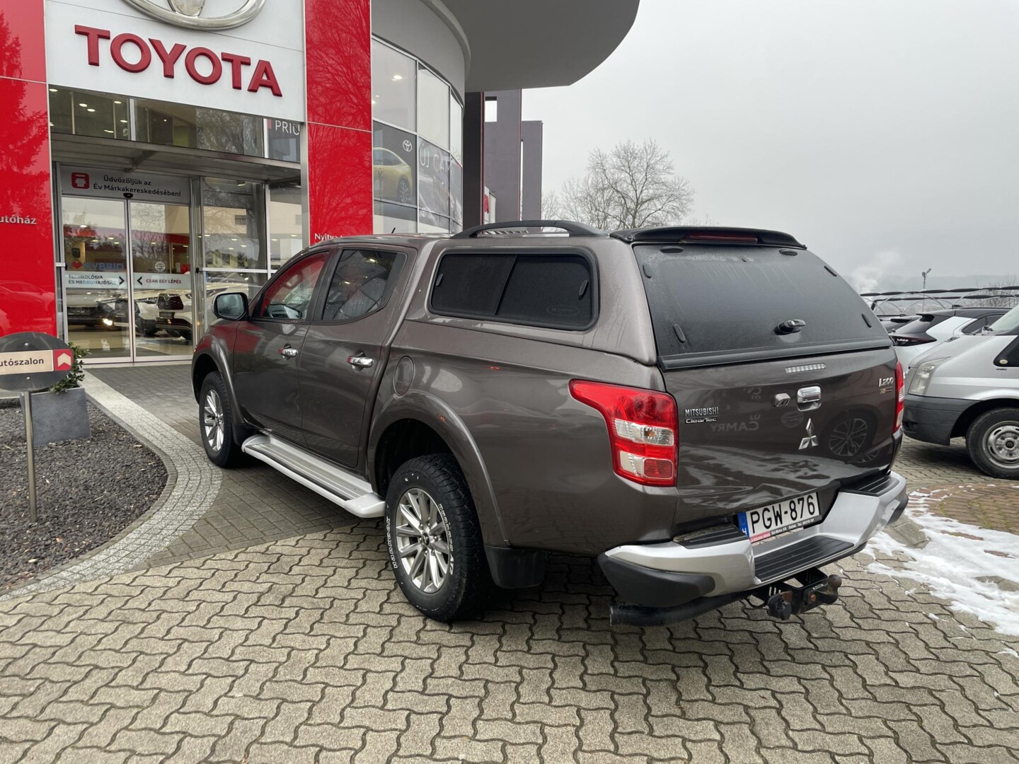 Mitsubishi L200