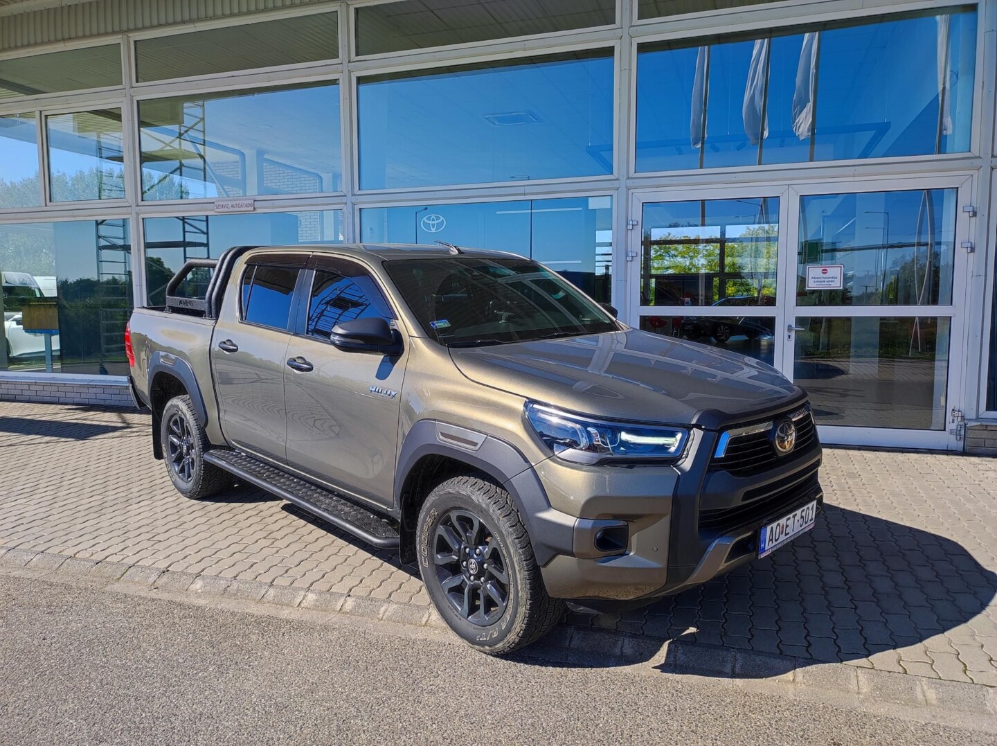 Toyota Hilux