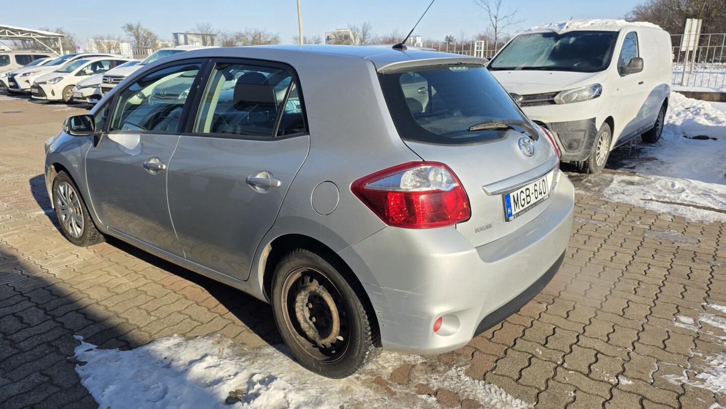Toyota Auris