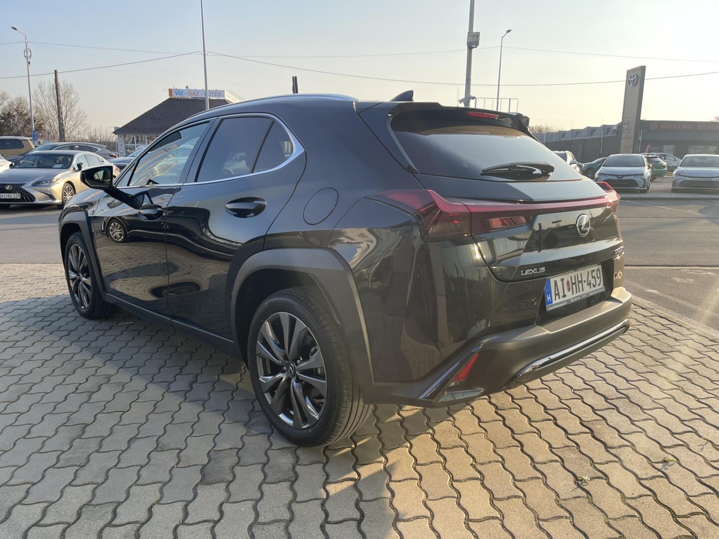 Lexus UX